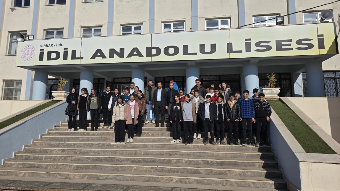 İDİL ANADOLU LİSESİNE VE ÖĞRENCİ YURDUNA ZİYARET